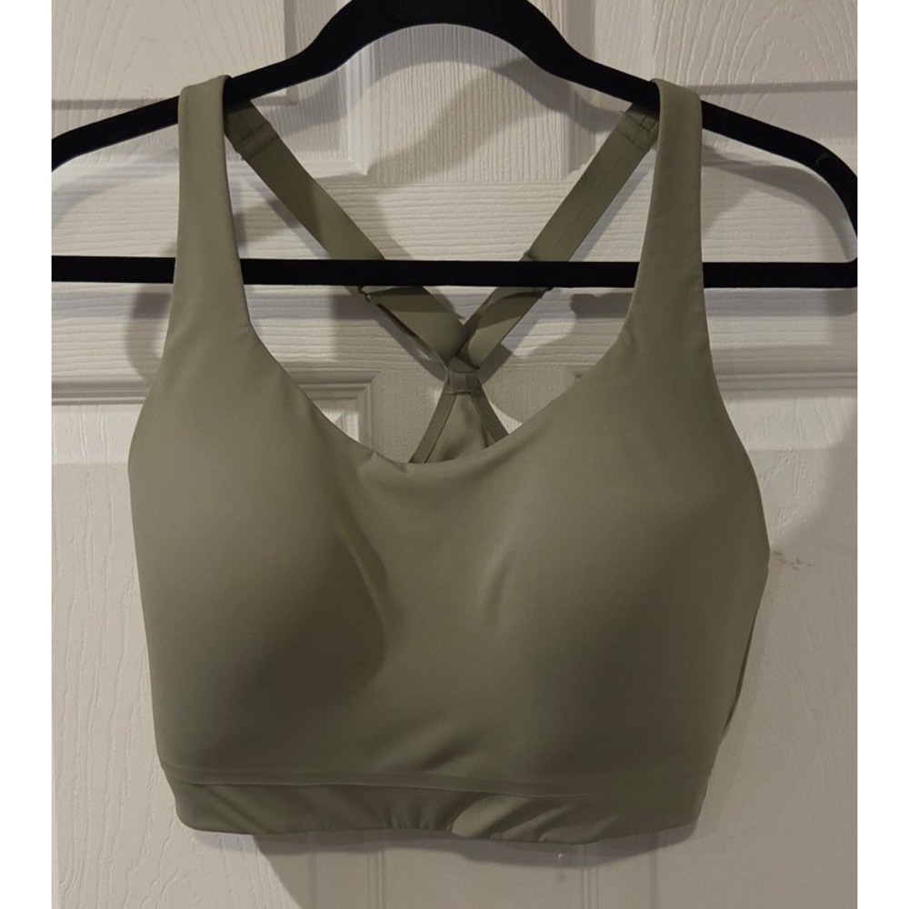 Athleta Sports Bra 36DD Sage Green Wireless Strappy Crossback Adjustable